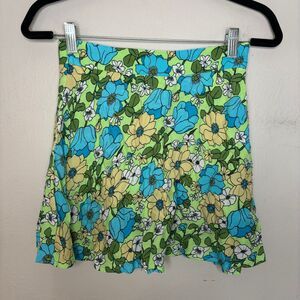 Stradivarius Skort Women's Extra Small Green Floral Floppy Mini Skirt Shorts New